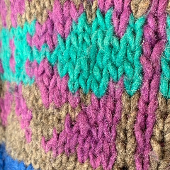 Sold🎈Vintage 90s Wool Sweater Collar Handmade Ecuador - Picture 10 of 14